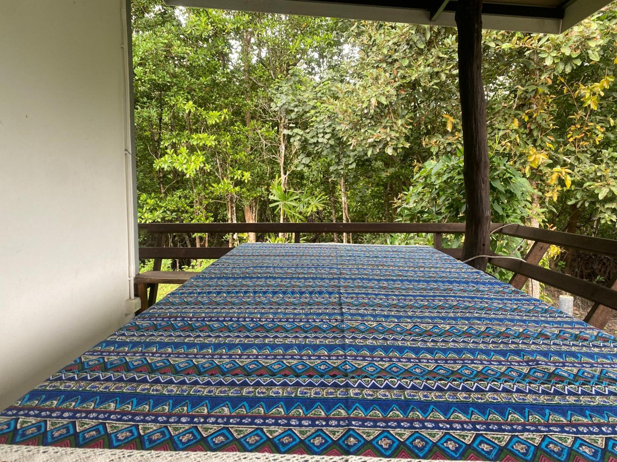 Pd Guesthouse Ko Kut Экстерьер фото